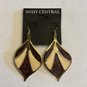 Body Central Gold Red & Beige Enamel Leaf Drop Earrings NWT